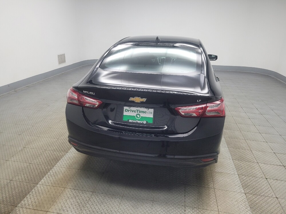 2022 Chevrolet Malibu in Ft Wayne, IN 46805 - 18137467 7