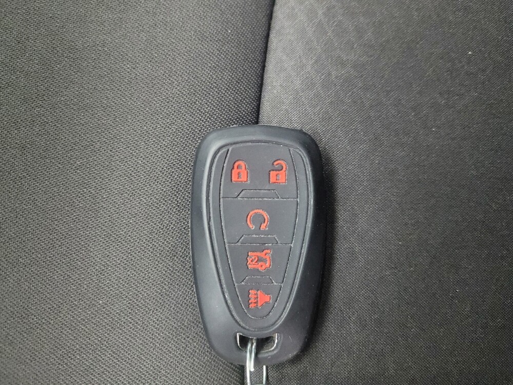 2022 Chevrolet Malibu in Ft Wayne, IN 46805 - 18137467 32