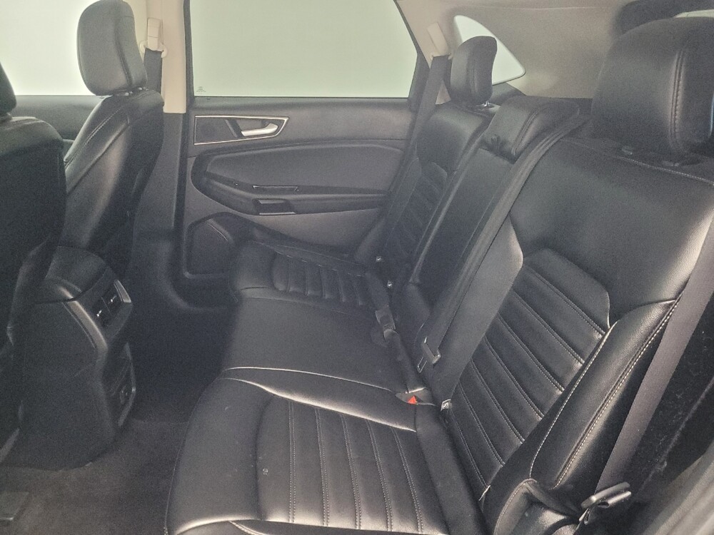 2020 Ford Edge in Mishawaka, IN 46545 - 18137468 18