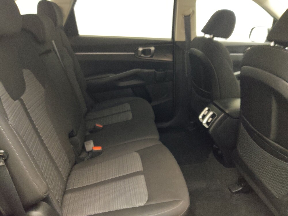 2023 Kia Sorento in Gainesville, FL 32609 - 18137471 19