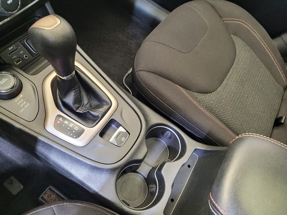 2016 Jeep Cherokee in Columbus, OH 43231 - 18137472 26