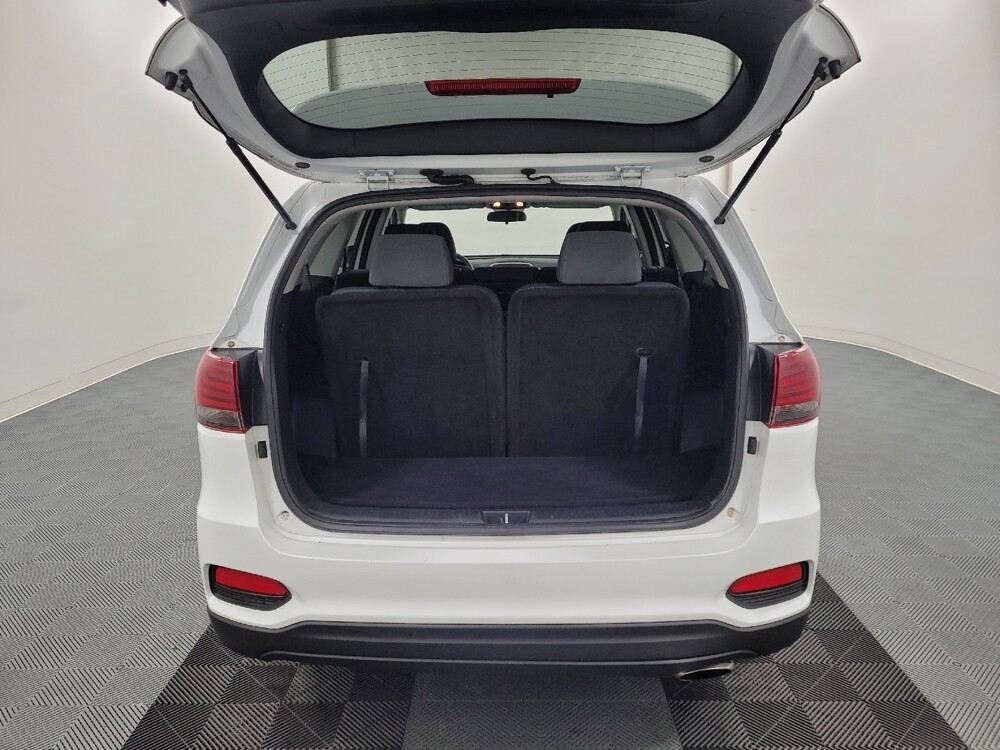 2019 Kia Sorento in Pittsburgh, PA 15236 - 18137473 29