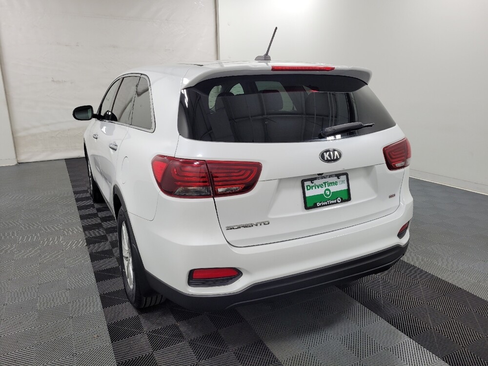 2019 Kia Sorento in Pittsburgh, PA 15236 - 18137473 5