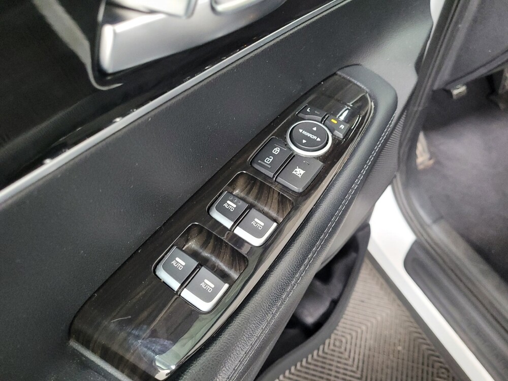 2019 Kia Sorento in Pittsburgh, PA 15236 - 18137473 27