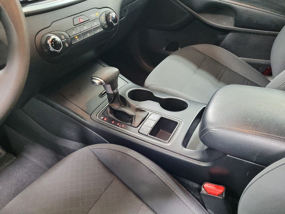 2019 Kia Sorento in Pittsburgh, PA 15236 - 18137473 26