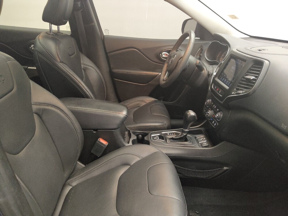 2021 Jeep Cherokee in Des Moines, IA 50310 - 18137478 21