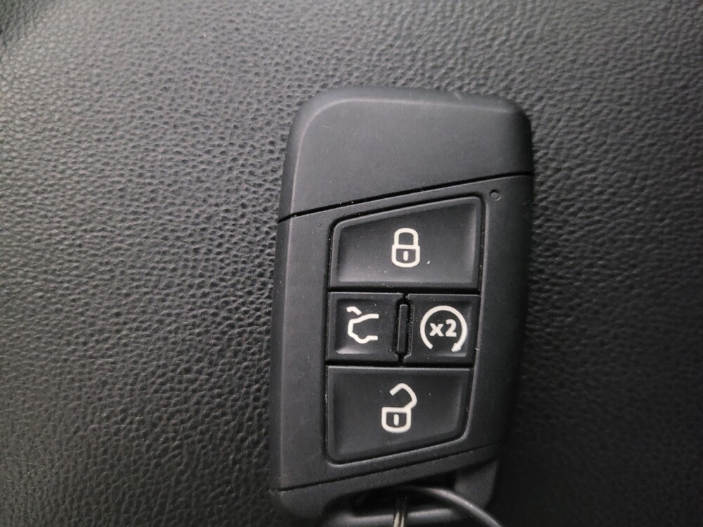 2025 Volkswagen Jetta in Conyers, GA 30094 - 18137482 32