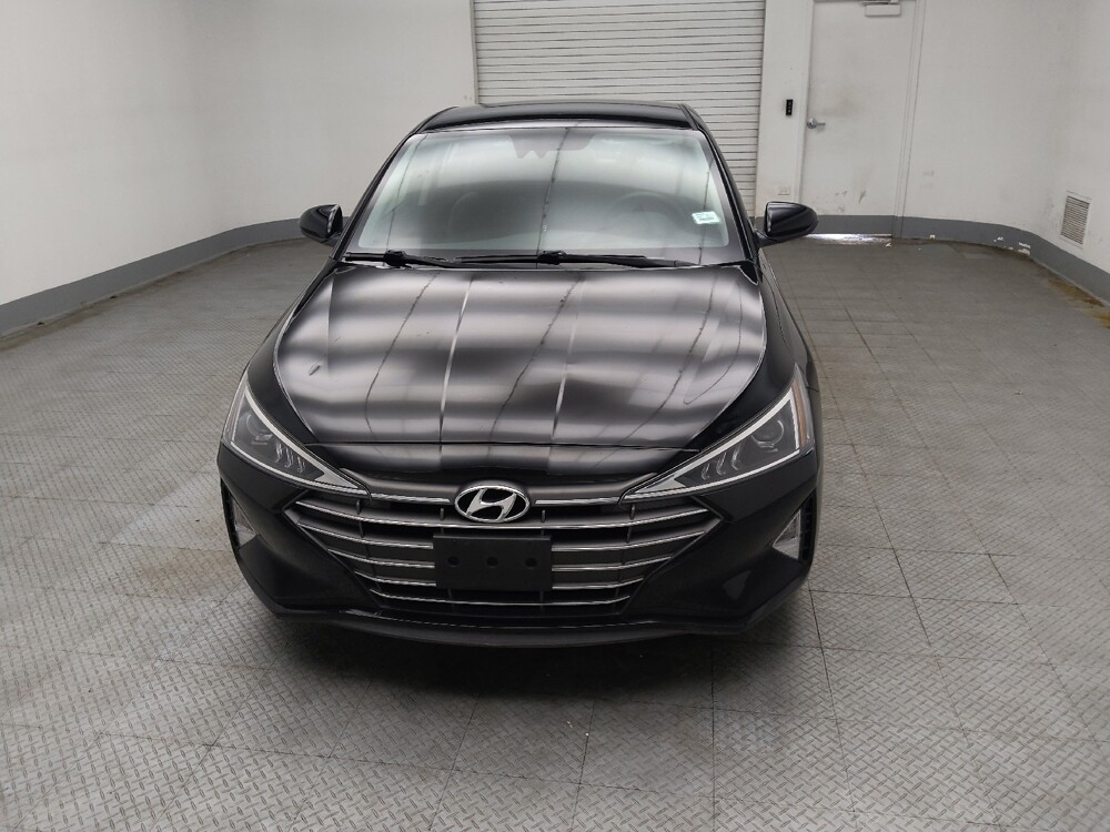 2020 Hyundai Elantra in Des Moines, IA 50310 - 18137487 15