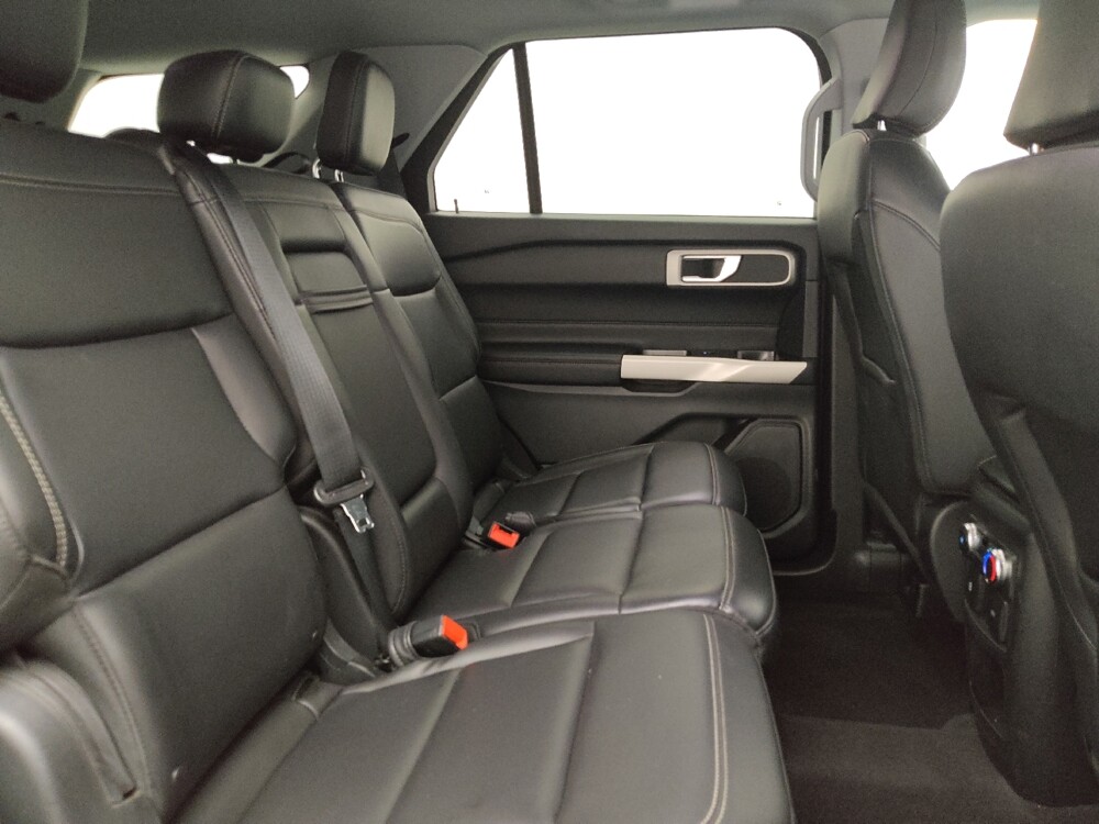 2021 Ford Explorer in Denver, CO 80012 - 18137489 19