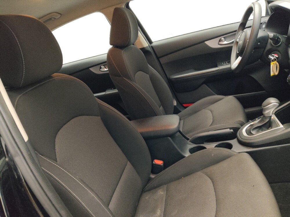 2023 Kia Forte in Conyers, GA 30094 - 18137495 21