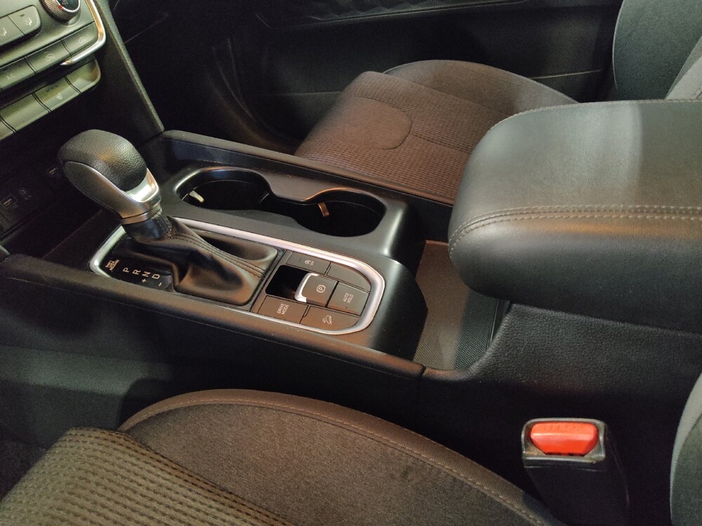 2019 Hyundai Santa Fe in Kissimmee, FL 34744 - 18137503 26