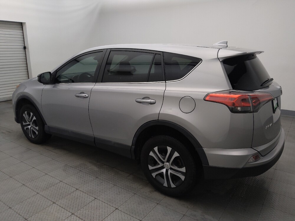 2018 Toyota RAV4 in Round Rock, TX 78664 - 18137505 3