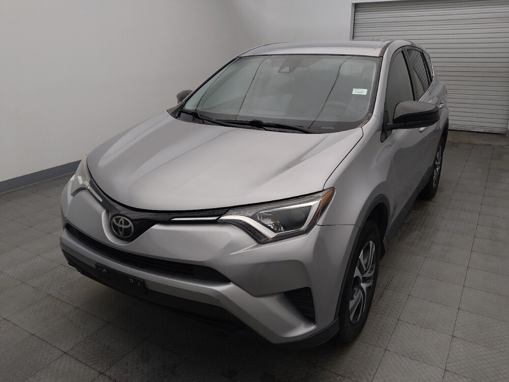 2018 Toyota RAV4 in Round Rock, TX 78664 - 18137505 15