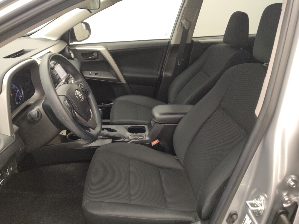 2018 Toyota RAV4 in Round Rock, TX 78664 - 18137505 17