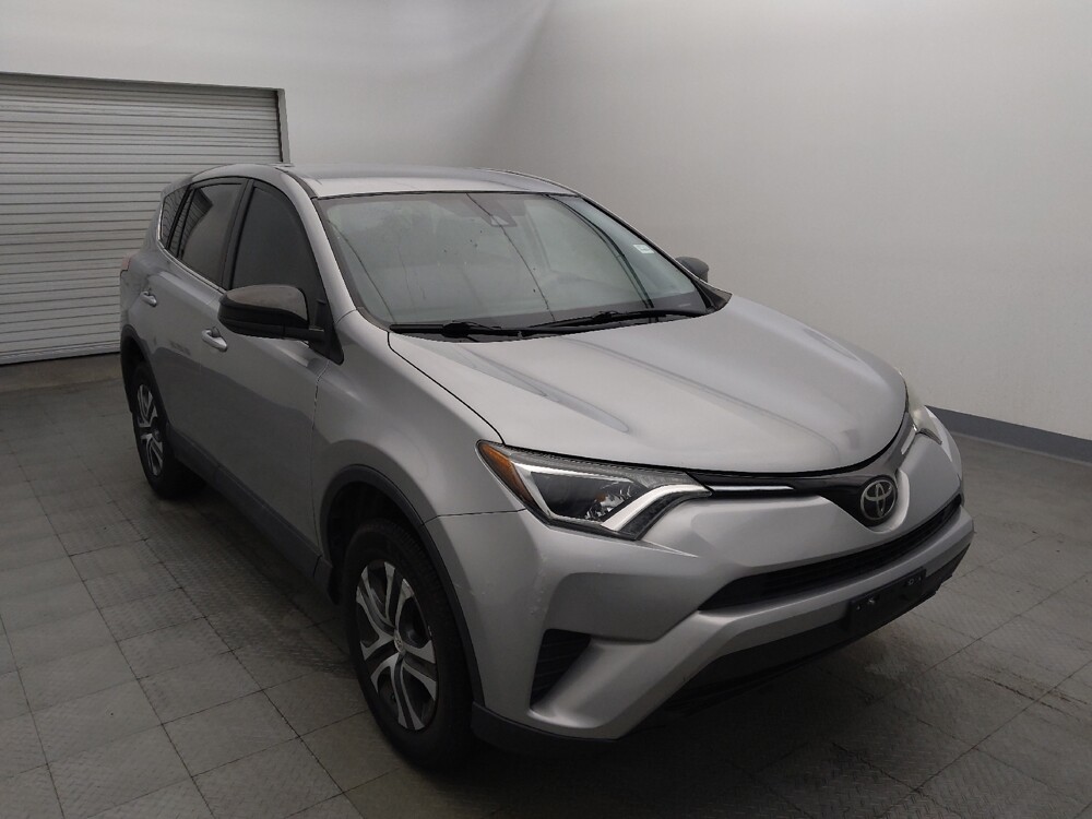2018 Toyota RAV4 in Round Rock, TX 78664 - 18137505 13