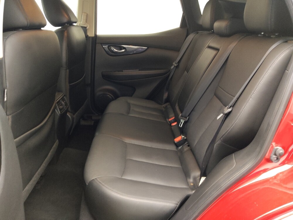 2018 Nissan Rogue Sport in Ocala, FL 34471 - 18137510 18