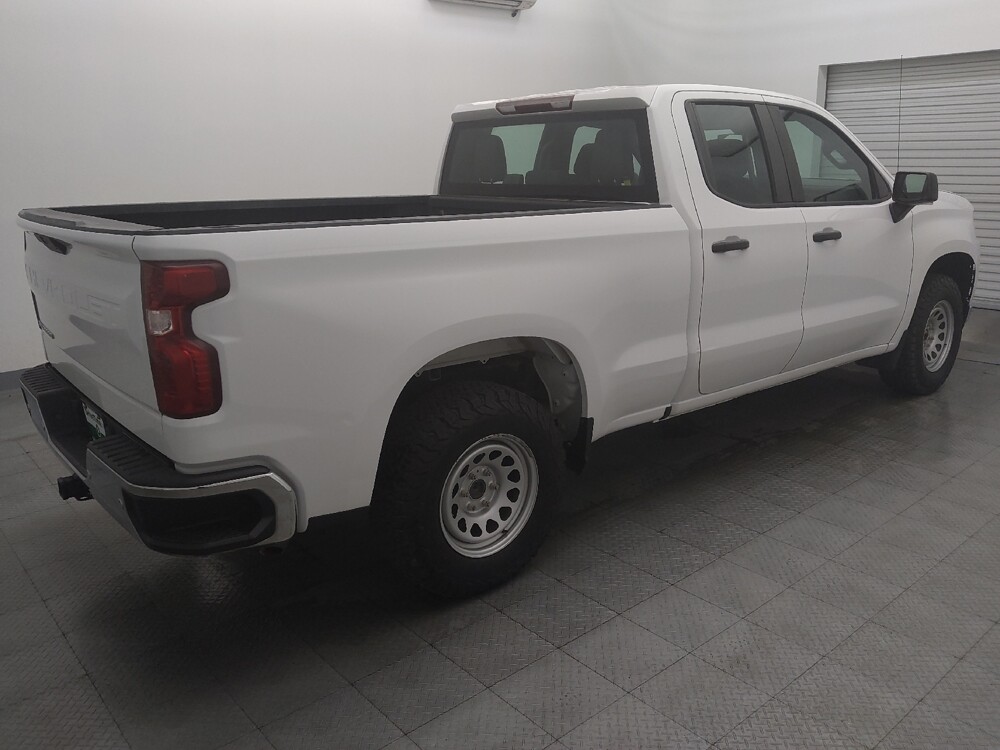 2020 Chevrolet Silverado 1500 in Houston, TX 77060 - 18137517 10