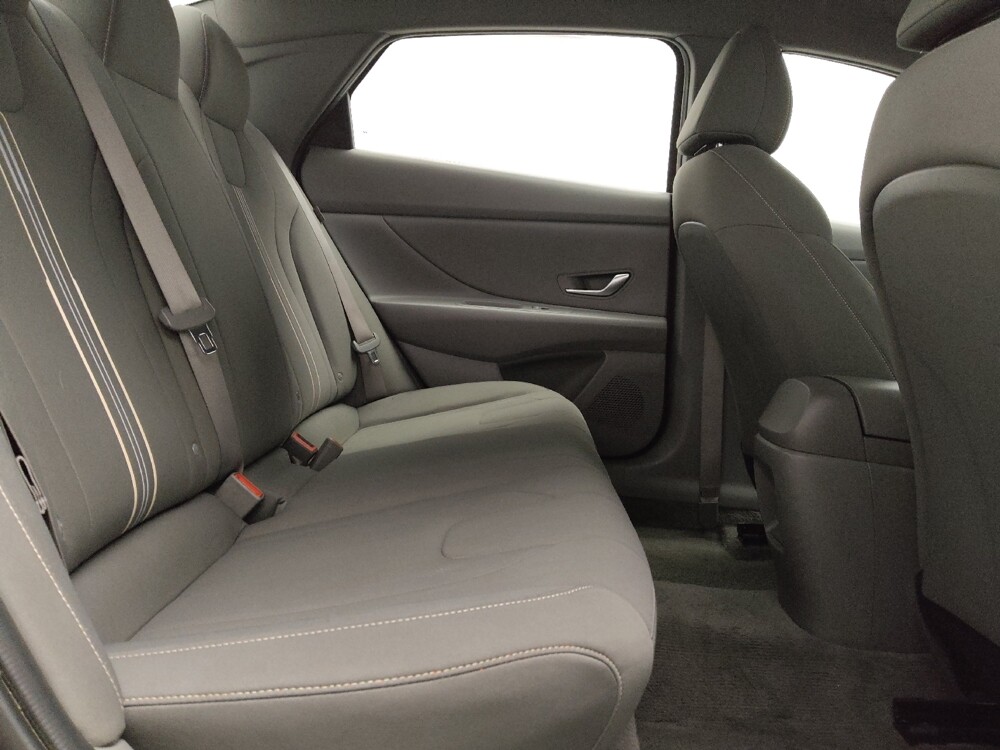 2024 Hyundai Elantra in Tulsa, OK 74145 - 18137519 19