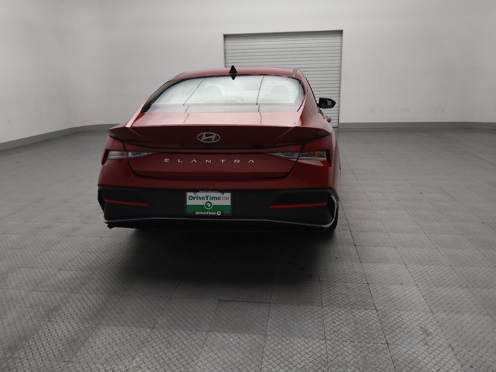 2024 Hyundai Elantra in Tulsa, OK 74145 - 18137519 7