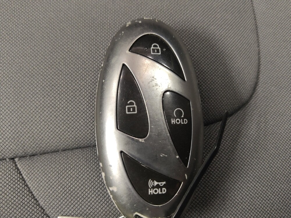 2024 Hyundai Elantra in Tulsa, OK 74145 - 18137519 32