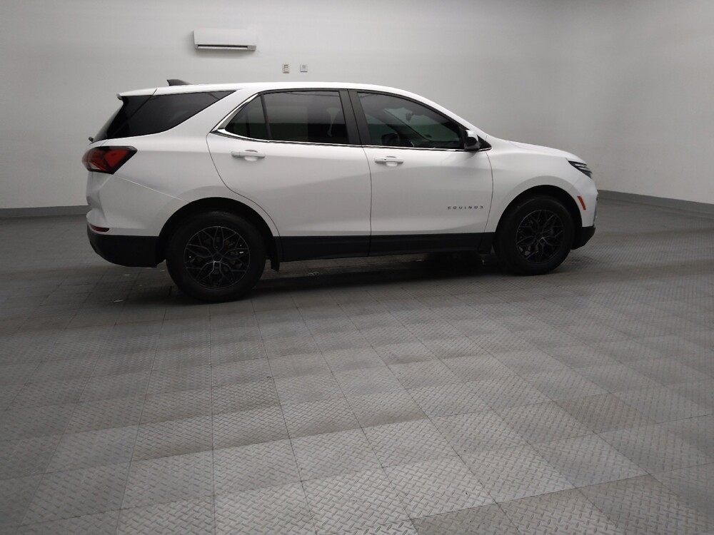2024 Chevrolet Equinox in Arlington, TX 76011 - 18137524 10