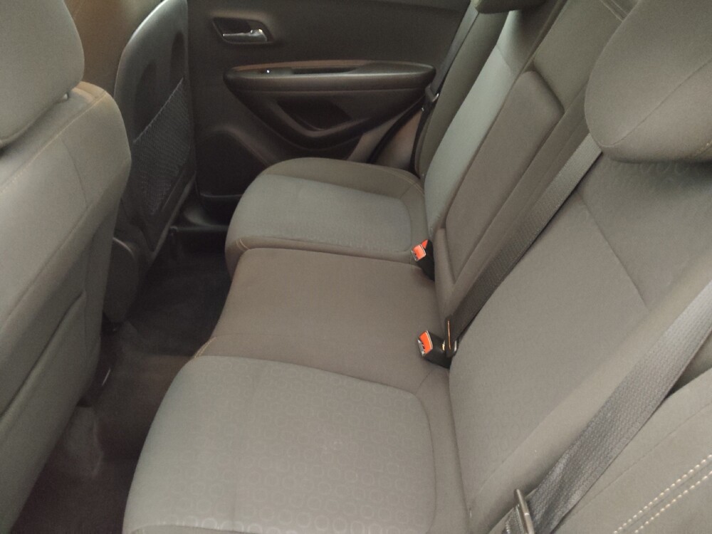 2020 Chevrolet Trax in Fort Myers, FL 33907 - 18137531 18