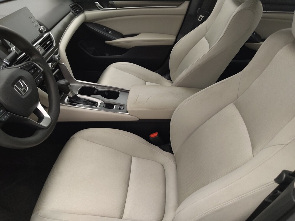 2018 Honda Accord in Fort Myers, FL 33907 - 18137533 17
