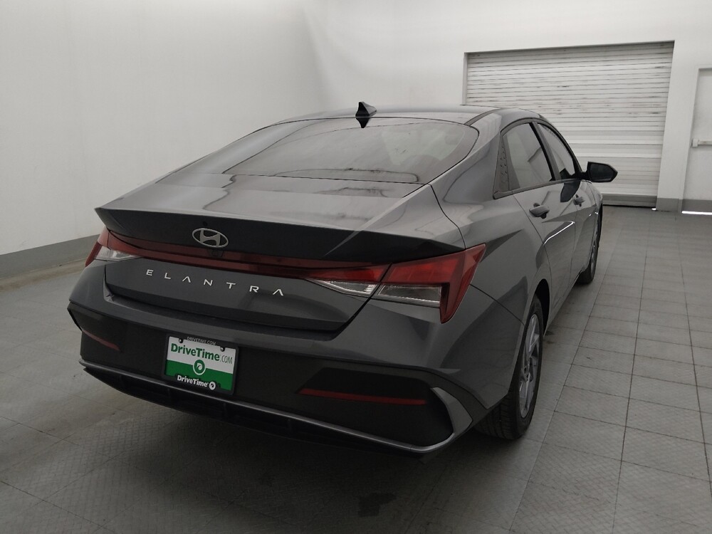 2024 Hyundai Elantra in Fort Myers, FL 33907 - 18137536 9