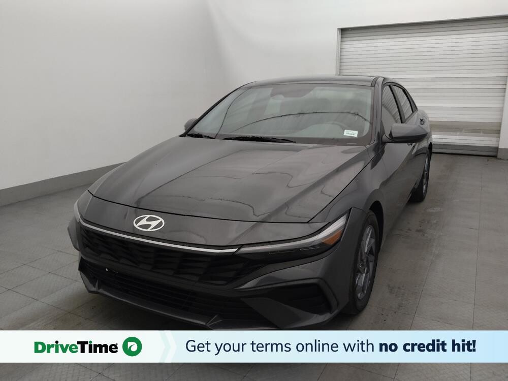 2024 Hyundai Elantra in Fort Myers, FL 33907 - 18137536