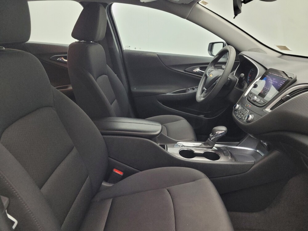 2022 Chevrolet Malibu in Greenville, SC 29607 - 18137538 21
