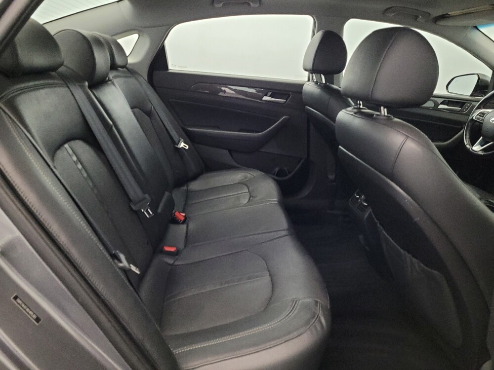 2019 Hyundai Sonata in New Castle, DE 19720 - 18137540 19