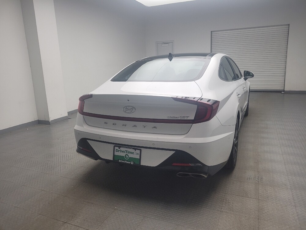2020 Hyundai Sonata in Eastpointe, MI 48021 - 18137541 7