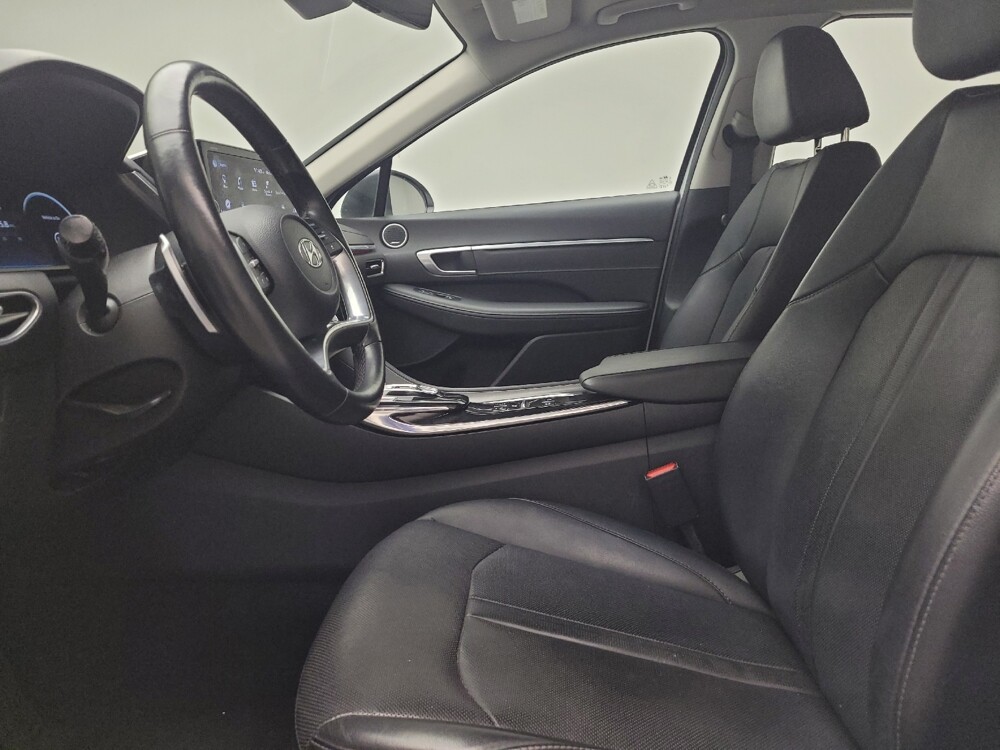 2020 Hyundai Sonata in Eastpointe, MI 48021 - 18137541 17