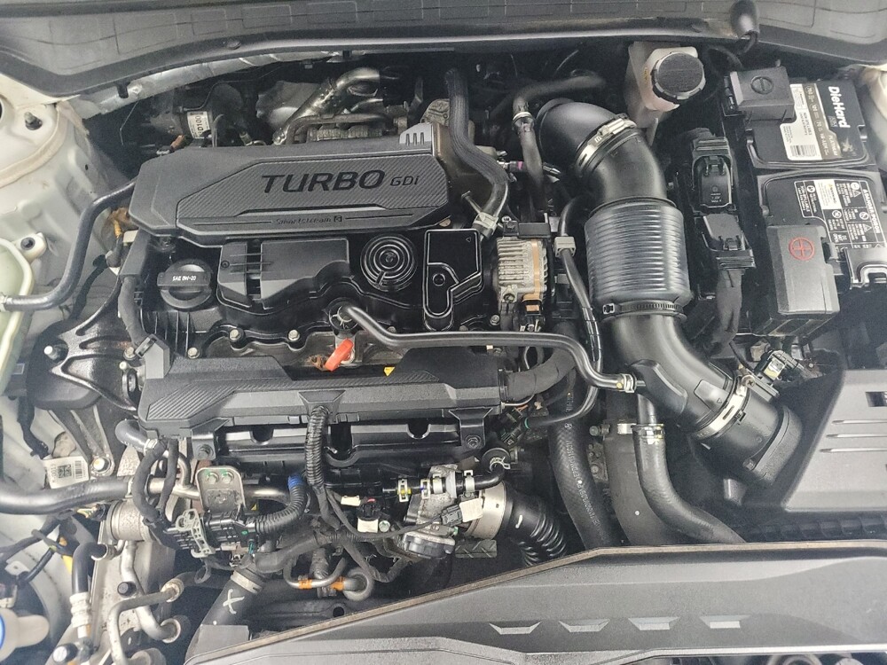 2020 Hyundai Sonata in Eastpointe, MI 48021 - 18137541 30