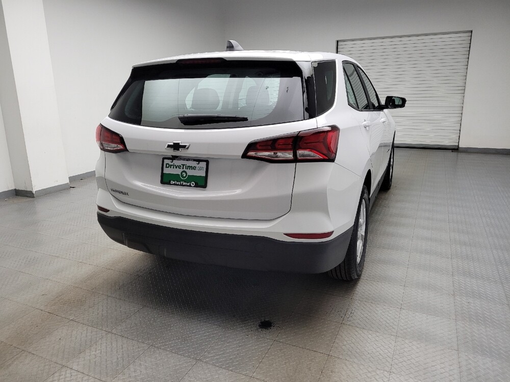 2023 Chevrolet Equinox in Eastpointe, MI 48021 - 18137542 7