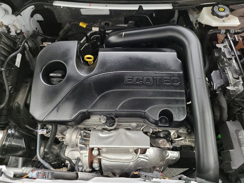 2023 Chevrolet Equinox in Eastpointe, MI 48021 - 18137542 30