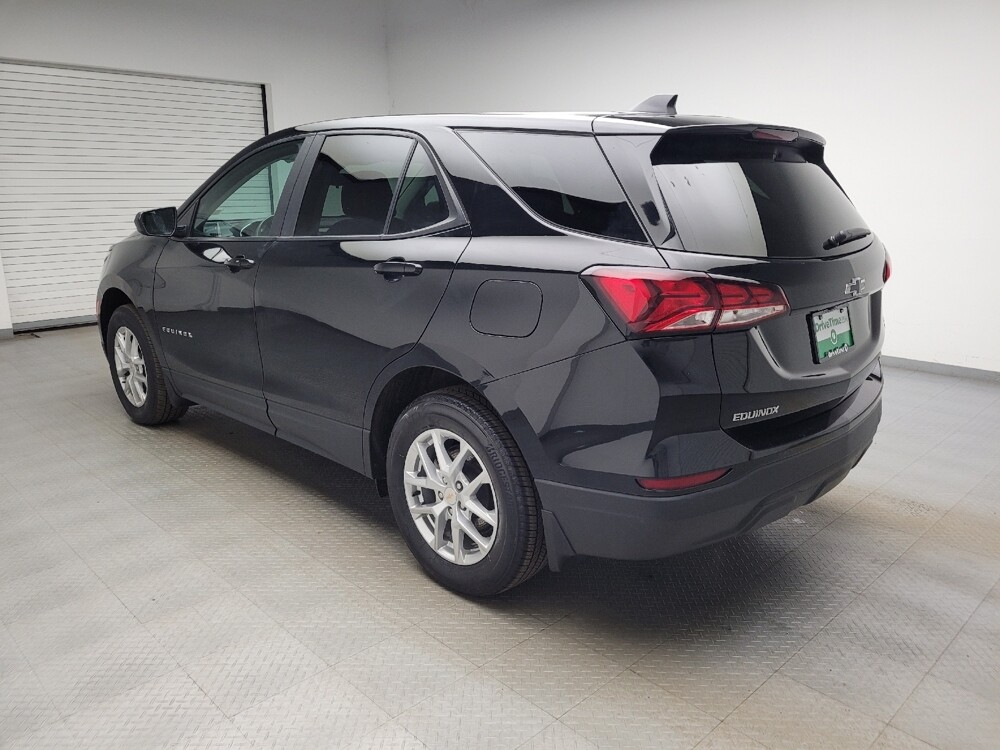 2024 Chevrolet Equinox in Eastpointe, MI 48021 - 18137543 5