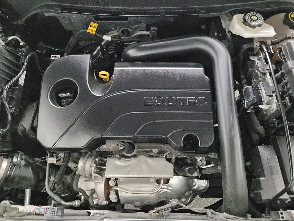 2024 Chevrolet Equinox in Eastpointe, MI 48021 - 18137543 30
