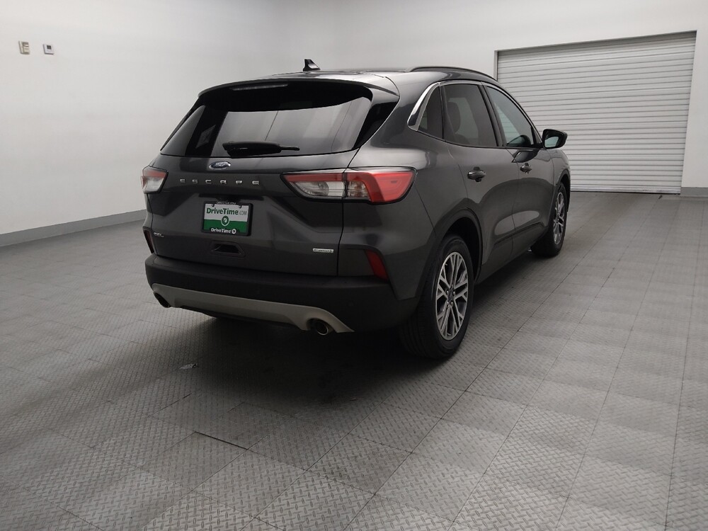 2020 Ford Escape in Arlington, TX 76011 - 18137545 9