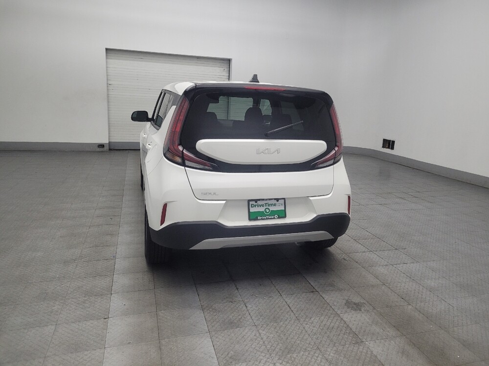 2025 Kia Soul in Jackson, MS 39211 - 18137552 6