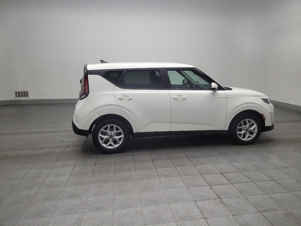 2025 Kia Soul in Jackson, MS 39211 - 18137552 10