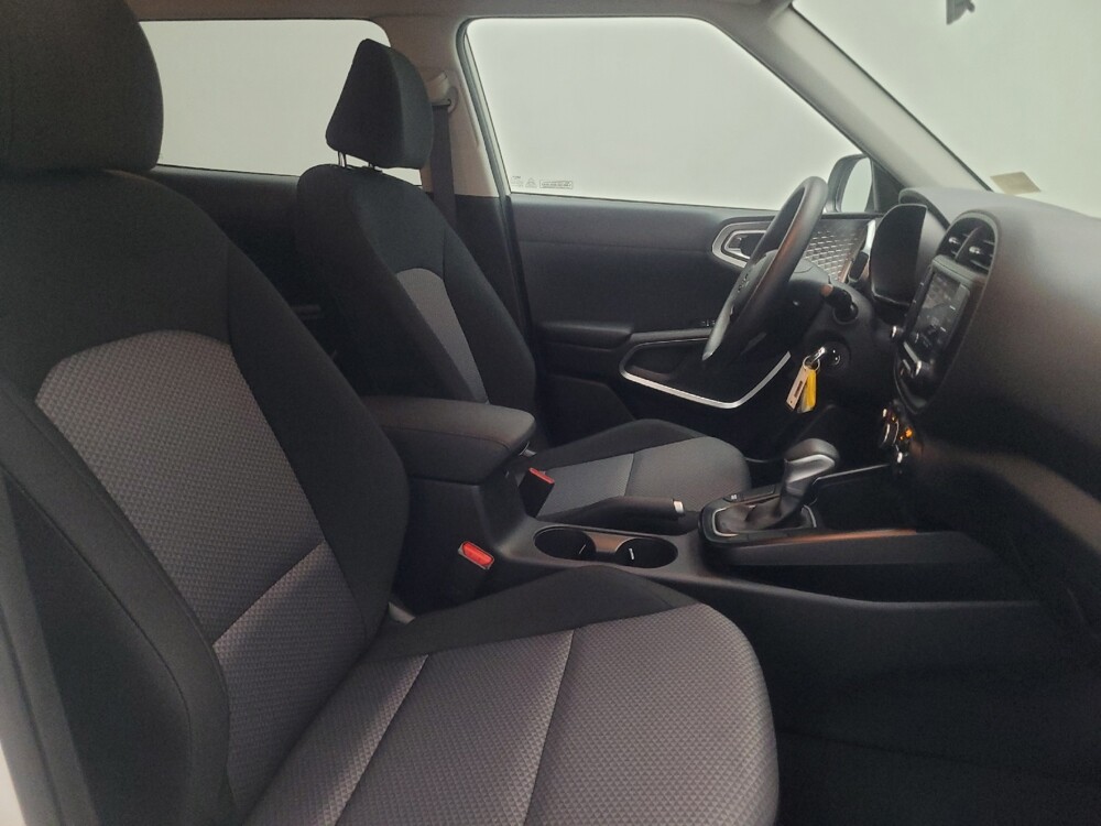 2025 Kia Soul in Jackson, MS 39211 - 18137552 21