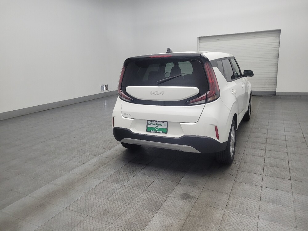 2025 Kia Soul in Jackson, MS 39211 - 18137552 9