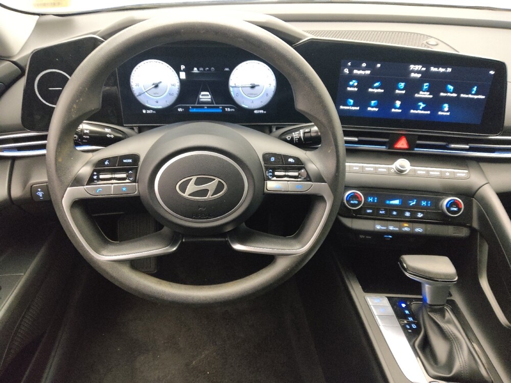 2024 Hyundai Elantra in Orlando, FL 32808 - 18137556 22