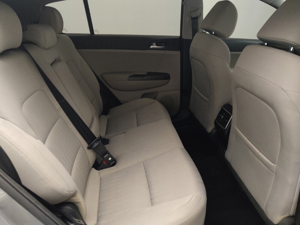 2020 Kia Sportage in Kissimmee, FL 34744 - 18137557 19