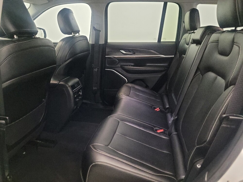 2023 Jeep Grand Cherokee in New Castle, DE 19720 - 18137567 18