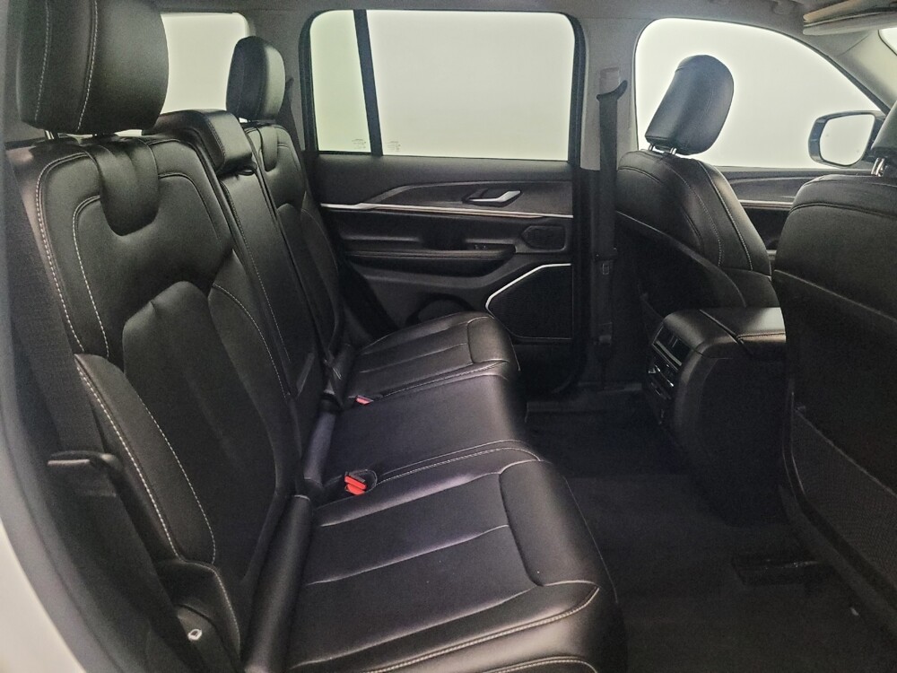 2023 Jeep Grand Cherokee in New Castle, DE 19720 - 18137567 19