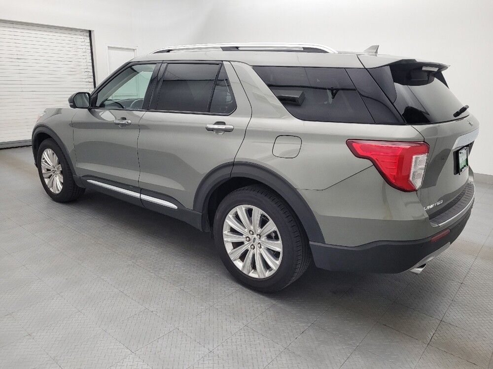 2020 Ford Explorer in Raleigh, NC 27604 - 18137588 3