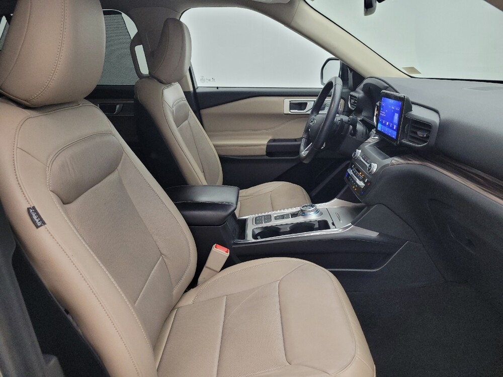 2020 Ford Explorer in Raleigh, NC 27604 - 18137588 21