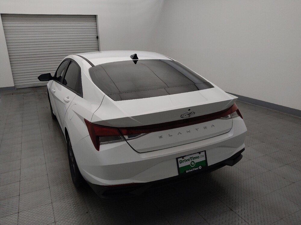 2023 Hyundai Elantra in Houston, TX 77074 - 18137590 6